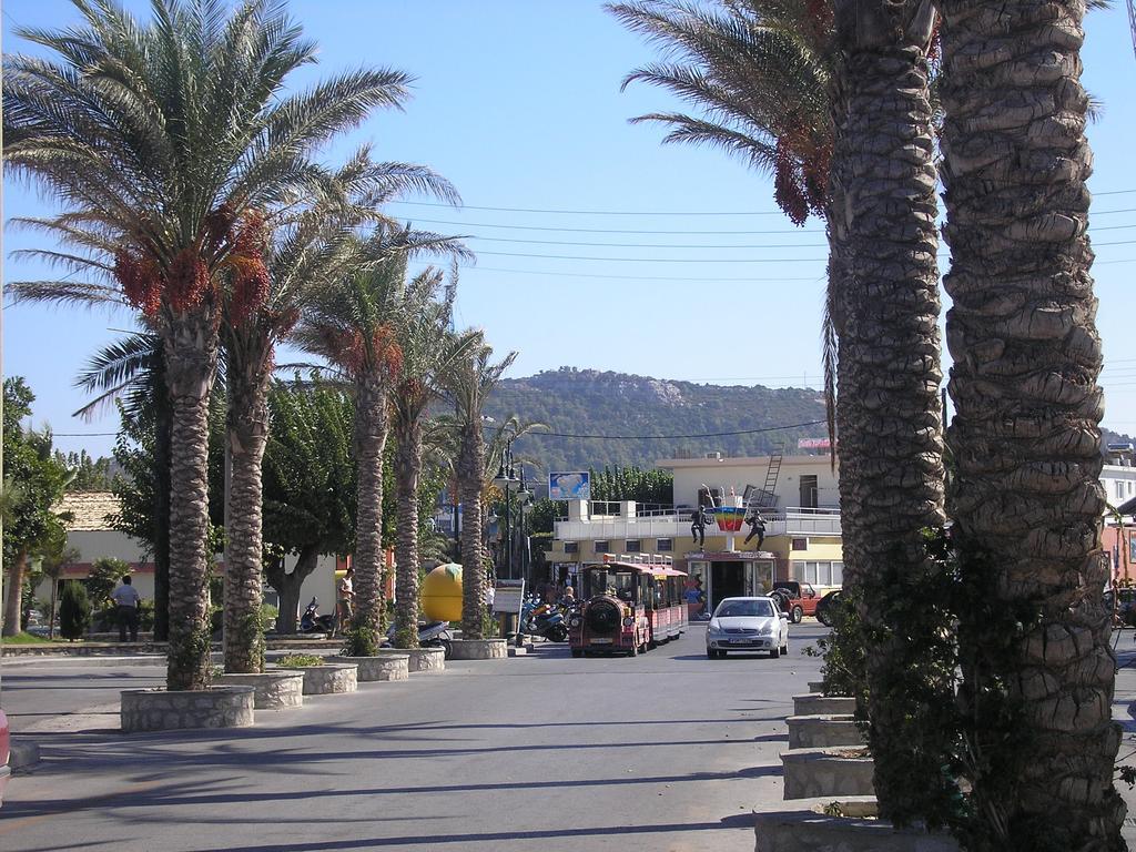 Nephele Apartments Faliraki Bagian luar foto